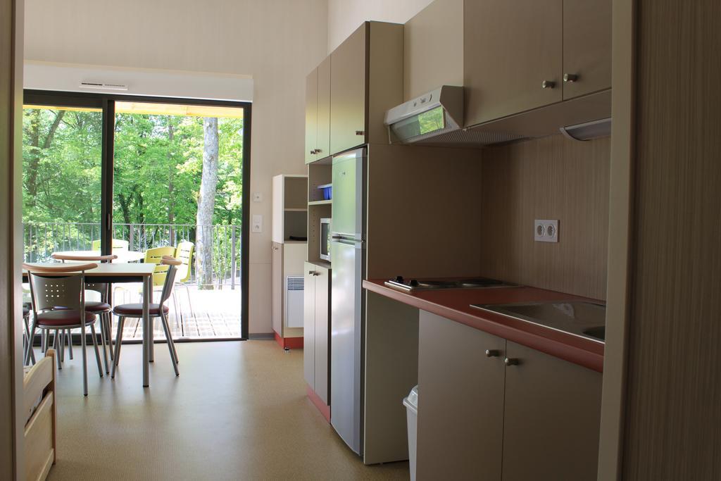 Village Vacances La Riviera Limousine By Popinns Altillac Exterior photo